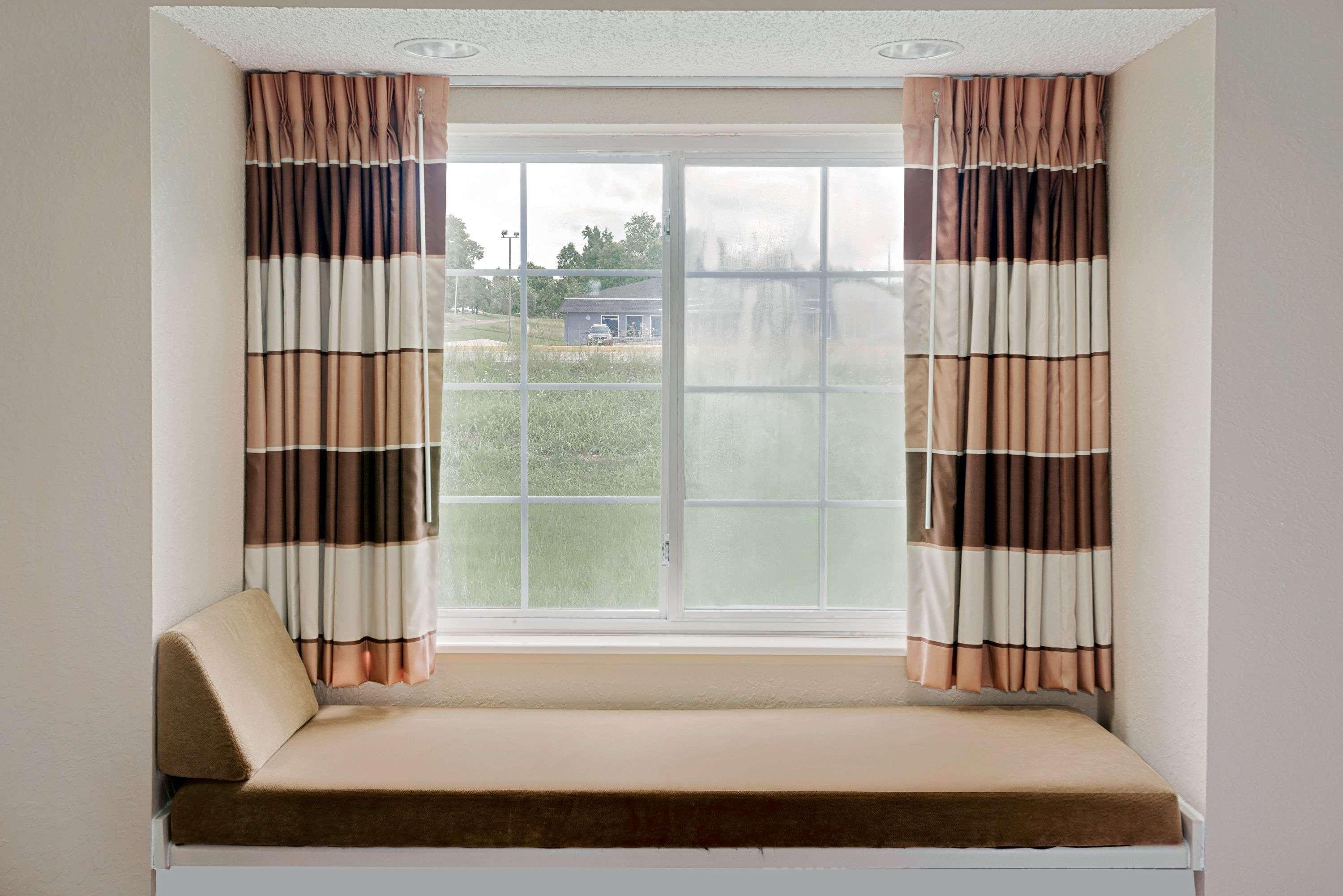 Microtel Inn & Suites By Wyndham Joplin Exterior photo